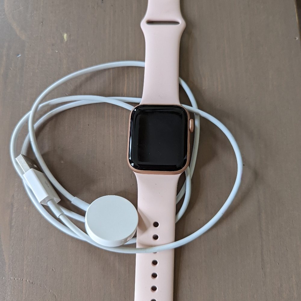Apple Watch Series SE